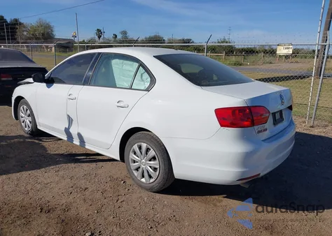 2014 Volkswagen Jetta 2.0L S from USA, damaged, VIN 3VW2K7AJ2EM301857